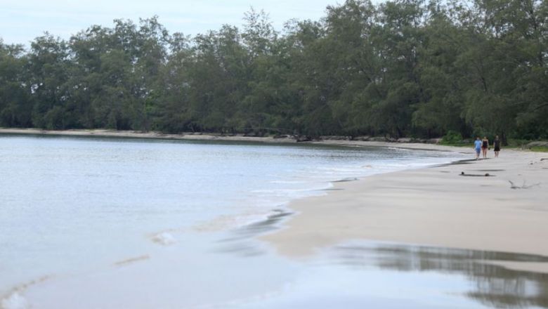 One of Preah Sihanouk beaches. POST STAFF Content image - Phnom Penh Post